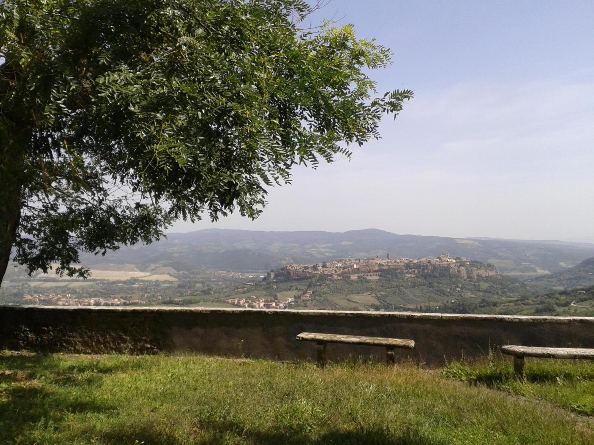 Agriturismo Il Cornalino Castel Viscardo Exterior foto